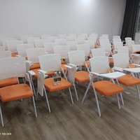 Ghế traning có bàn nhập khẩu