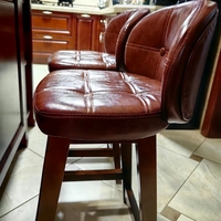 Ghế quầy bar chân gỗ 