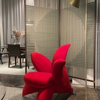 Ghế armchair hình hoa huệ