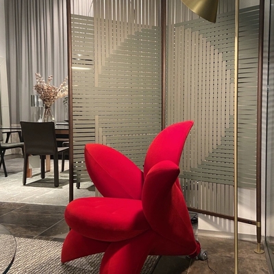 Ghế armchair hình hoa huệ