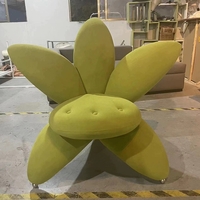 Ghế armchair hình hoa huệ