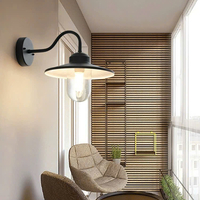 Đèn tường ngoài trời thích ứng mọi điều kiện thời tiết DT008
