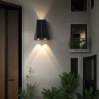 Đèn tường ngoài trời DT0064