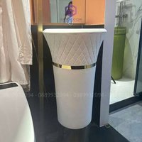 Chậu rửa đứng lavabo nhập khẩu L063