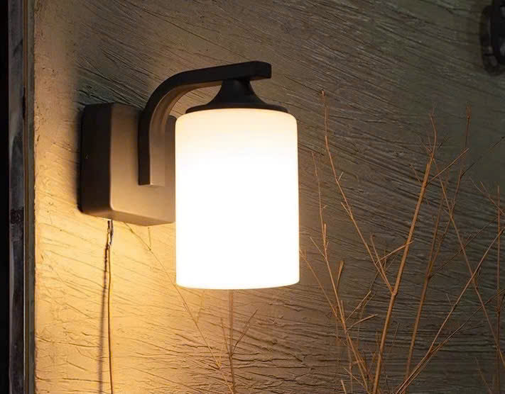 Đèn tường ngoài trời DT0112