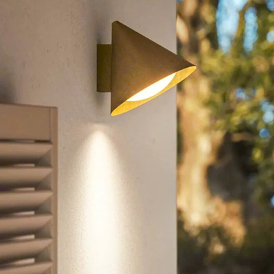 Đèn tường ngoài trời DT0114