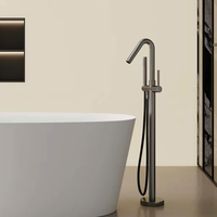 Vòi bồn tắm đứng nhập khẩu VBT003