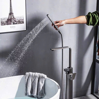 Vòi bồn tắm đứng nhập khẩu VBT008