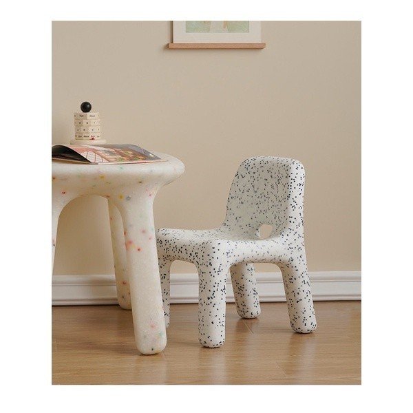 Bộ bàn ghế tựa lưng dành cho trẻ em trang trí phòng học nhà cửa phong cách minimalism