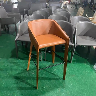 Ghế bar khung thép bọc da