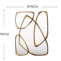 Gương trang trí hình thù độc đáo
